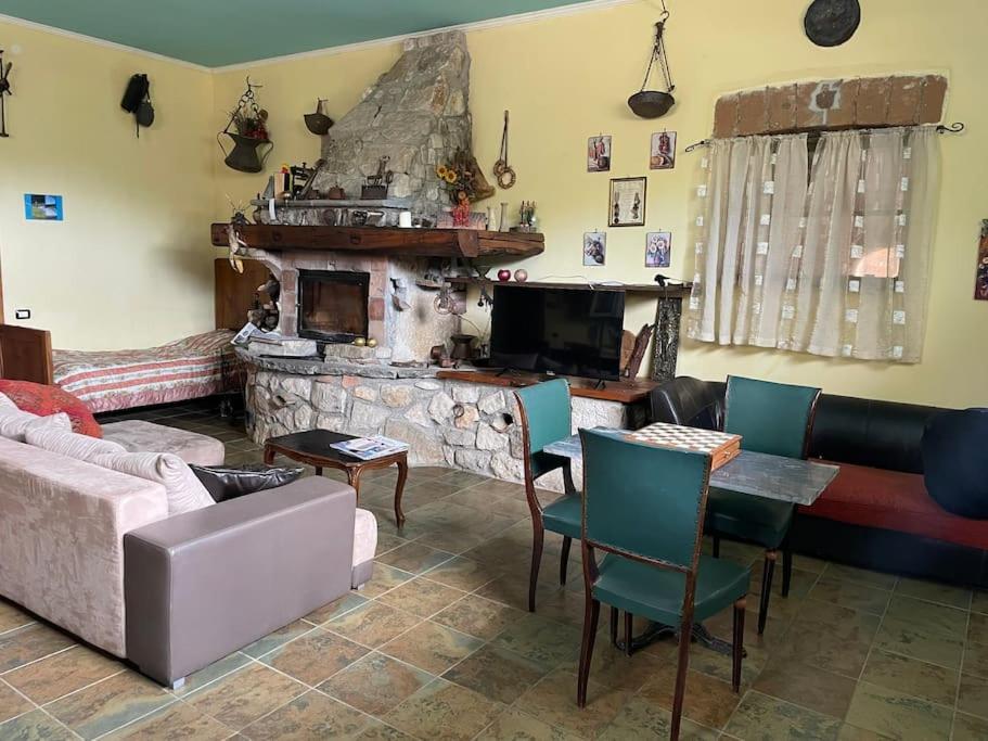 شقة Casa Dell'Antica Norba, Norma - Big House المظهر الخارجي الصورة